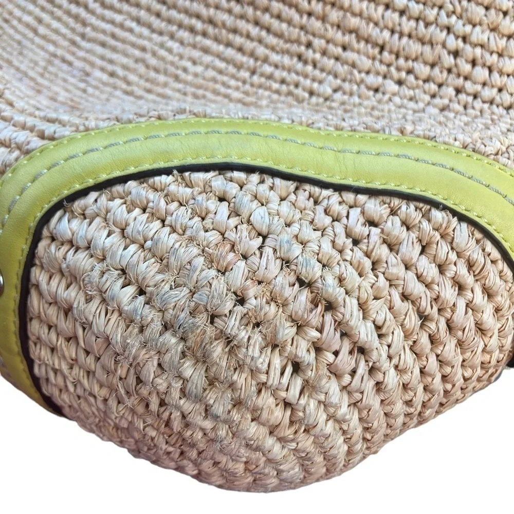 Coach vintage y2k 22904 green leather and wicker Raffia Straw Turnlock Tote Bag